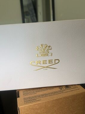 Creed White and Gold Text Fragrance Set Box